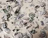 Foto del paso 5 de la receta: Cama para carne de champiñones y espinacas