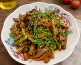 A picture of step 6 of Libyan Jardina Salad (Long-Cut Vegetable Salad).