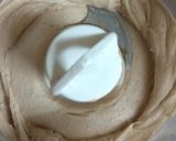 A picture of step 3 of Chocolate smoothie.