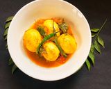 A picture of step 5 of Sri Lankan Egg Curry.