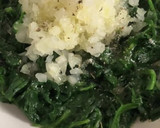 Foto del paso 4 de la receta: Potaje de garbanzos con embutido valenciano, cebolla y espinacas