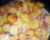 A picture of step 3 of Potato pizza.