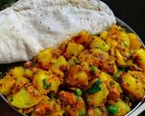 A picture of step 3 of Aloo Jeera.