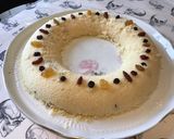 Une image de l'étape 7 de Couronne de semoule aux fruits secs et baies.