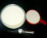 होममेड कंडेन्स्ड मिल्क (condensed milk recipe in marathi) रेसिपी स्टेप 1 फोटो 