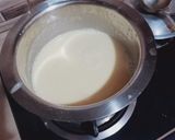 A picture of step 2 of Mango Egg pudding.