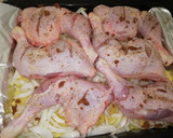 Foto del paso 3 de la receta: Muslo y contramuslo al horno con patatas