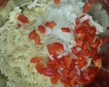A picture of step 4 of Kerrie Noedelslaai / Curry Noodle Salad.