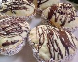 Foto del paso 4 de la receta: Alfajorcitos de maicena con chips de chocolate