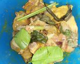 Foto langkah ke 1 dari resep Ayam Balado Petcah.