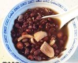 Hình bước làm 7 của món Chè Đậu Đỏ Hạt Sen (kiểu Hoa)/ Hong Dou Sha