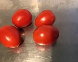 Une image de l'étape 5 de Salade de tomates au concombre Noa mariné algues et huile de pépins de courge.