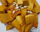 Hình bước làm 2 của món Canh bí đỏ sườn heo