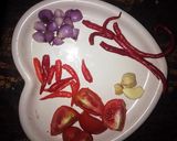 Foto langkah ke 3 dari resep Ikan tongkol, tempe cabai merah.
