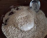 Foto langkah ke 6 dari resep Donat Pisang Wijen.