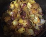A picture of step 4 of Malai pyaaz ki Rajasthani sabji.