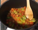 Une image de l'étape 6 de Soupe de légumes du jardin aux vermicelles.