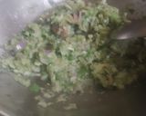 A picture of step 3 of Moth beans usal.