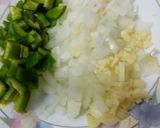 Foto del paso 1 de la receta: Arroz de aprovechamiento con verduras y alcachofas