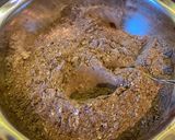 Csokoládés pisztáciás torta ír krémlikőrrel recept fázis 2 fotója