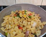 A picture of step 6 of FARFALLE PASTA with VEGGIES.