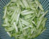 Foto langkah ke 1 dari resep Tumis Labu Siam Tempe.