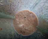 A picture of step 3 of Dates almond milkshake.