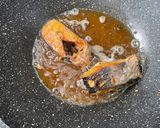 Foto langkah ke 1 dari resep Patin Bumbu Kuning.