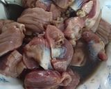 รูปขั้นตอนการทำที่ 3 ของ กึ๋นไก่ย่าง ด้วยกระทะและหม้อทอด