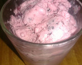Foto del paso 5 de la receta: Helado de frutilla y mora caserito sin máquina heladora. Fácil