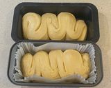 A picture of step 20 of Fluffy puff pastry butter loaf (with butter glaze).