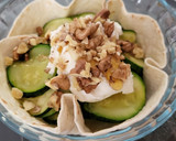 Foto del paso 7 de la receta: Tartaleta de calabacín con queso, nueces y miel
