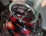 Foto del paso 4 de la receta: Erdbeere-Mezcal