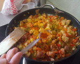 Foto del paso 10 de la receta: Fideuá de carne rico rico de la Brigada Espartana