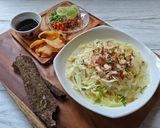 Foto langkah ke 15 dari resep Soto Ayam Kayu Krangean khas Jogja.
