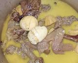 Foto langkah ke 5 dari resep Opor Ayam Tahu Telur.