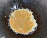 Foto langkah ke 5 dari resep Telur Dadar Tepung Buncis.