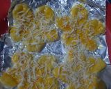Foto langkah ke 4 dari resep Pastry Cheese Flower.