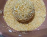 Foto langkah ke 4 dari resep Bola-bola Pisang.