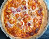 Pas rețetă Pizza Prosciutto Crudo e Rucola 5 fotografie