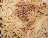 Foto langkah ke 4 dari resep Spaghetti Shrimp Garlic Butter.