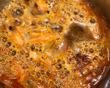 Foto del paso 5 de la receta: Albóndigas de merluza y gambas en salsa de marisco y azafrán 💃