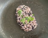 A picture of step 1 of Roasted Pan Purple Sticky Rice With Egg.