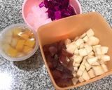 Foto langkah ke 1 dari resep Happy fruit salad (salad buah).