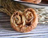 Foto del paso 8 de la receta: Palmeritas de hojaldre, manzana y canela