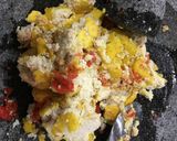 Foto langkah ke 4 dari resep Tahu Tumbuk Pedas Bawang Putih (Tahu Bodo).