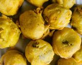 वडा पाव (Vada Pav recipe in Hindi) रेसिपी चरण 5 फोटो