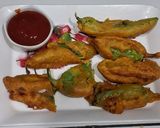A picture of step 9 of Stuffed Chili Bajji.