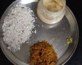 A picture of step 1 of रव्याचे उकडीचे मोदक.