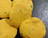 A picture of step 2 of Spicy Aloo - Poha Puri.